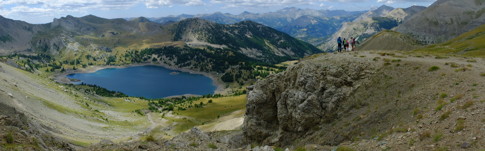 Hiking in Provence-Alpes-Côte d'Azur - natural landscape
