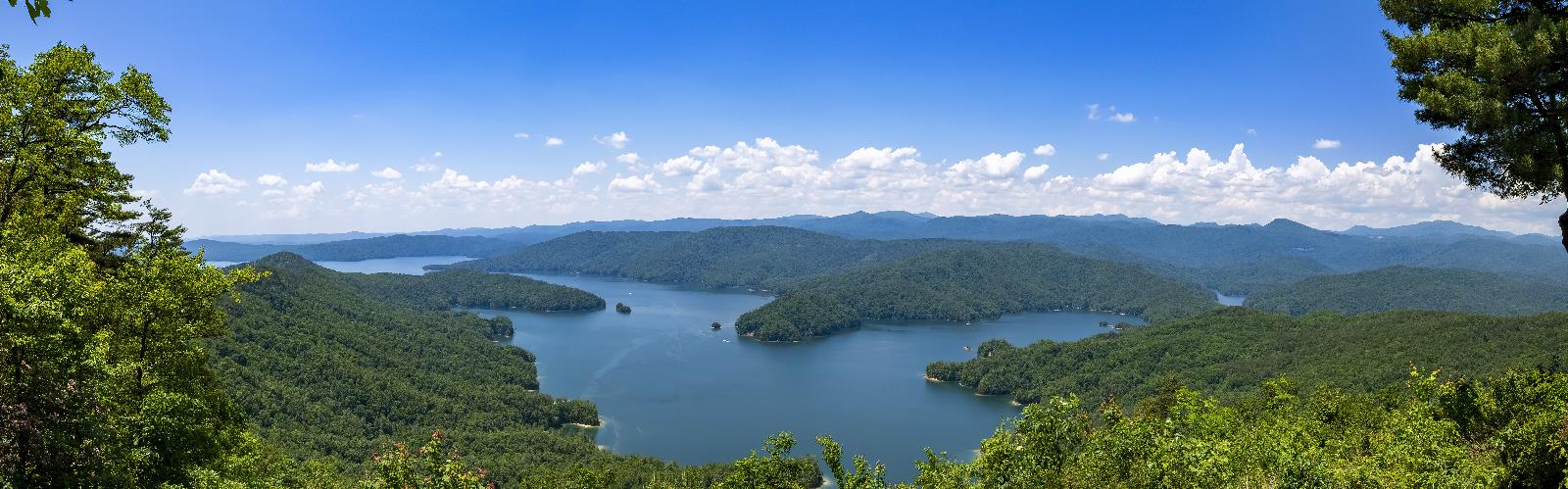 Hiking in South Carolina - natural landscape  sky water mountain outdoor nature cloud lake tarn travel reservoir tree landscape loch overlooking hillside promontory beautiful shore island lush day