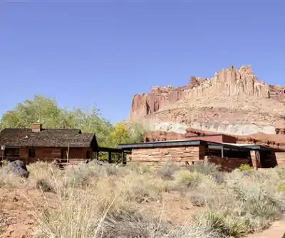 Capitol Reef National Park hiking trail - natural landscape