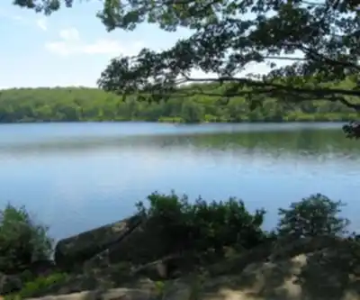 Appalachian Trail Fox Gap to Delaware Water Gap hiking trail - natural landscape