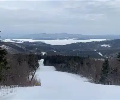 Sentier de randonnée Belknap Range - paysage naturel