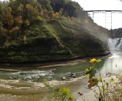 Sentier de randonnée Gorge Trail - paysage naturel