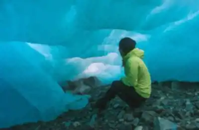 Explore Wedgemount Lake trail