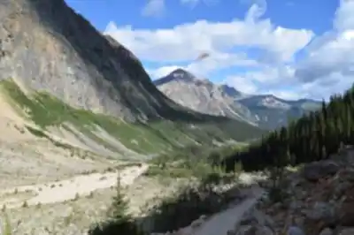 Mount Edith Cavell hiking trail - natural landscape