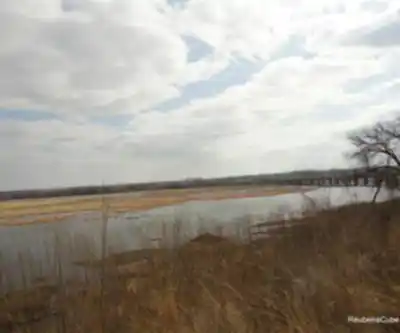 Hiking view of Minnesota River Mankato to Fort Snelling