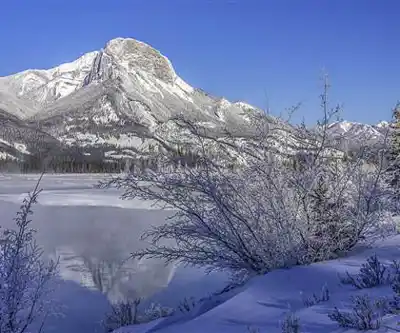 Roche Miette hiking trail - natural landscape