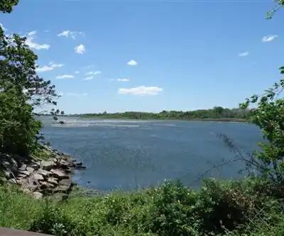 Hidden Waters hiking trail - natural landscape