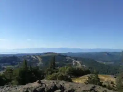 Mount Finlayson hiking trail - natural landscape