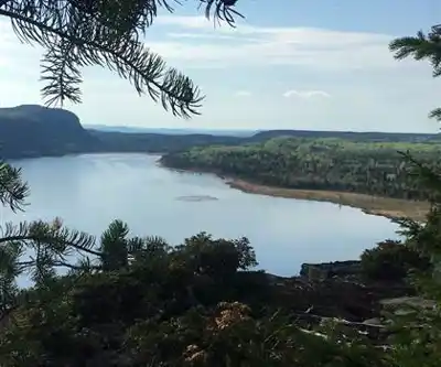 Explore Ruby Lake trail