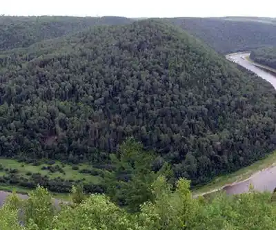 Sentier de randonnée Restigouche River - paysage naturel