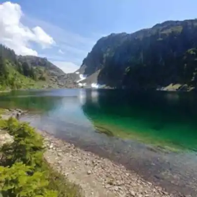 Hiking view of Della Falls