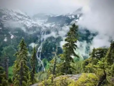 Della Falls scenery - hiking
