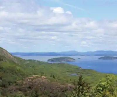 Champlain Mountain, Maine hiking trail - natural landscape
