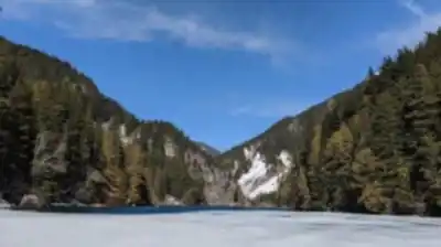 Discover Lindeman Lake in Vancouver Coast Mountains