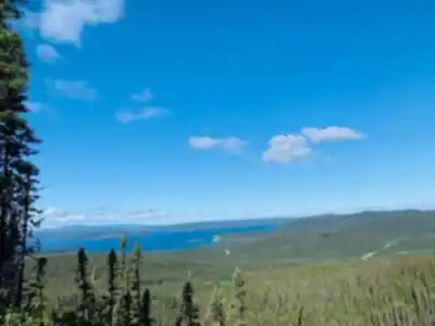 Mont Groulx hiking trail - natural landscape