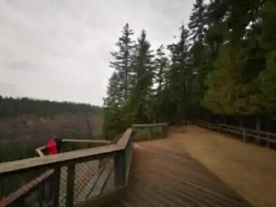Randonnée Helmcken Falls - nature et plein air