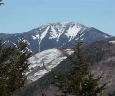 Sentier de randonnée Giant Mountain, New York - paysage naturel