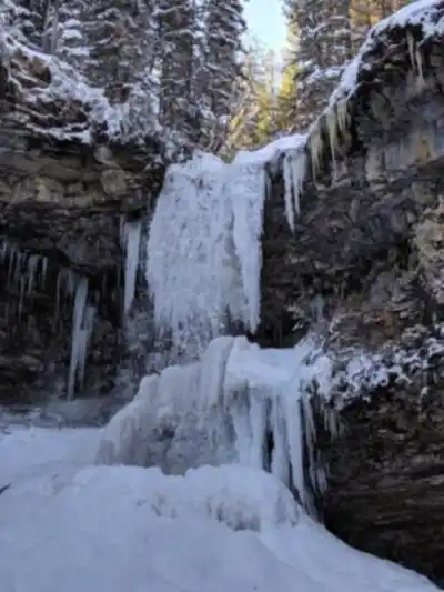 Troll Falls hiking trail - natural landscape