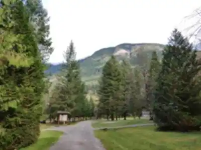 Buntzen Lake hike - nature and outdoors