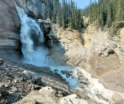 Panther Falls hiking trail - natural landscape