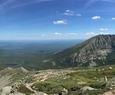 North Howe Peak, Maine hiking trail - natural landscape