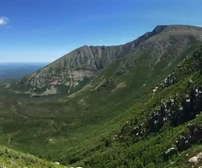 Mount O-J-I, Maine hiking trail - natural landscape