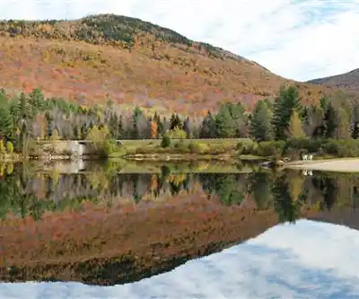 Sentier de randonnée West Sleeper, New Hampshire - paysage naturel