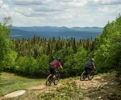 Randonnée Mont Sainte-Anne - nature et plein air