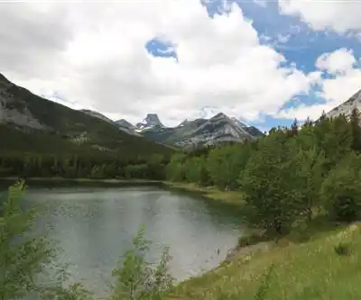 Mount Kidd hiking trail - natural landscape