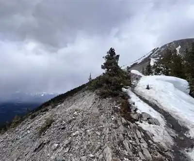 Vue en randonnée de Mount Lady MacDonald