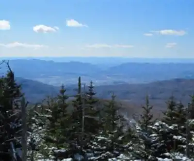 Vue en randonnée de Mendon Peak, Vermont