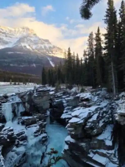Discover Athabasca Falls in Canadian Rockies