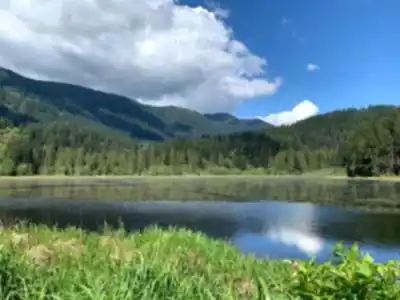 Minnekhada Regional Park hiking trail - natural landscape