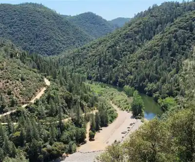 Sentier de randonnée Stony Hill, California - paysage naturel