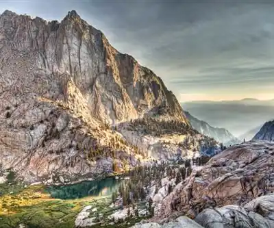 Mount Irvine, California hiking trail - natural landscape