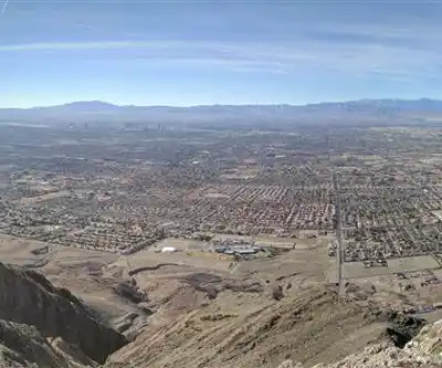 Sunrise Mountain, Nevada hiking trail - natural landscape
