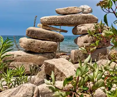 Bruce Peninsula National Park scenery - hiking