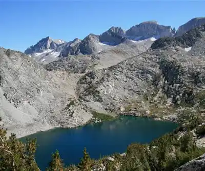 Ruby Peak, California hiking trail - natural landscape