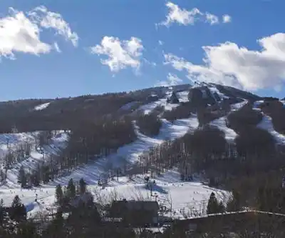 Mt Snow hiking trail - natural landscape