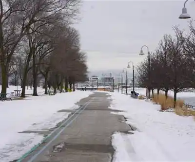 Sentier de randonnée Martin Goodman Trail - paysage naturel