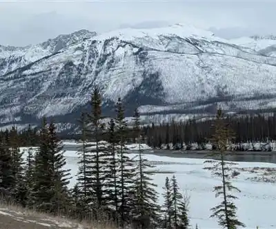 Sentier de randonnée Edith Lake - paysage naturel