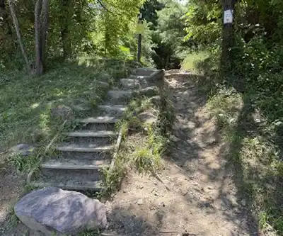 Stairway To Heaven Trail hiking trail - natural landscape