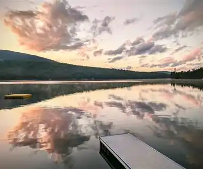 Camp Moosilauke hiking trail - natural landscape