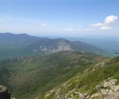 Greenleaf hiking trail - natural landscape