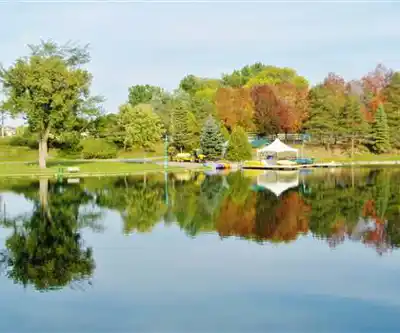 Centre De La Nature De Laval scenery - hiking