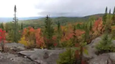 Découvrir Le Nid De L'aigle Et Le Mont Larose en Laurentides