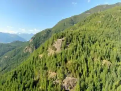 Discover Tunnel Bluffs in Vancouver Coast Mountains