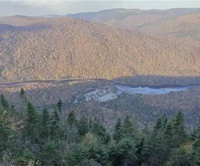 Vue en randonnée de Parc National De La Jacques-cartier