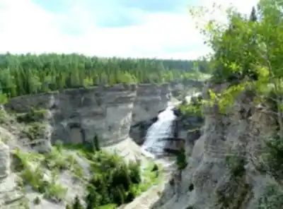 Randonnée Parc National D'anticosti - nature et plein air