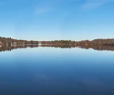 Sentier de randonnée Mystic Lakes State Park - paysage naturel